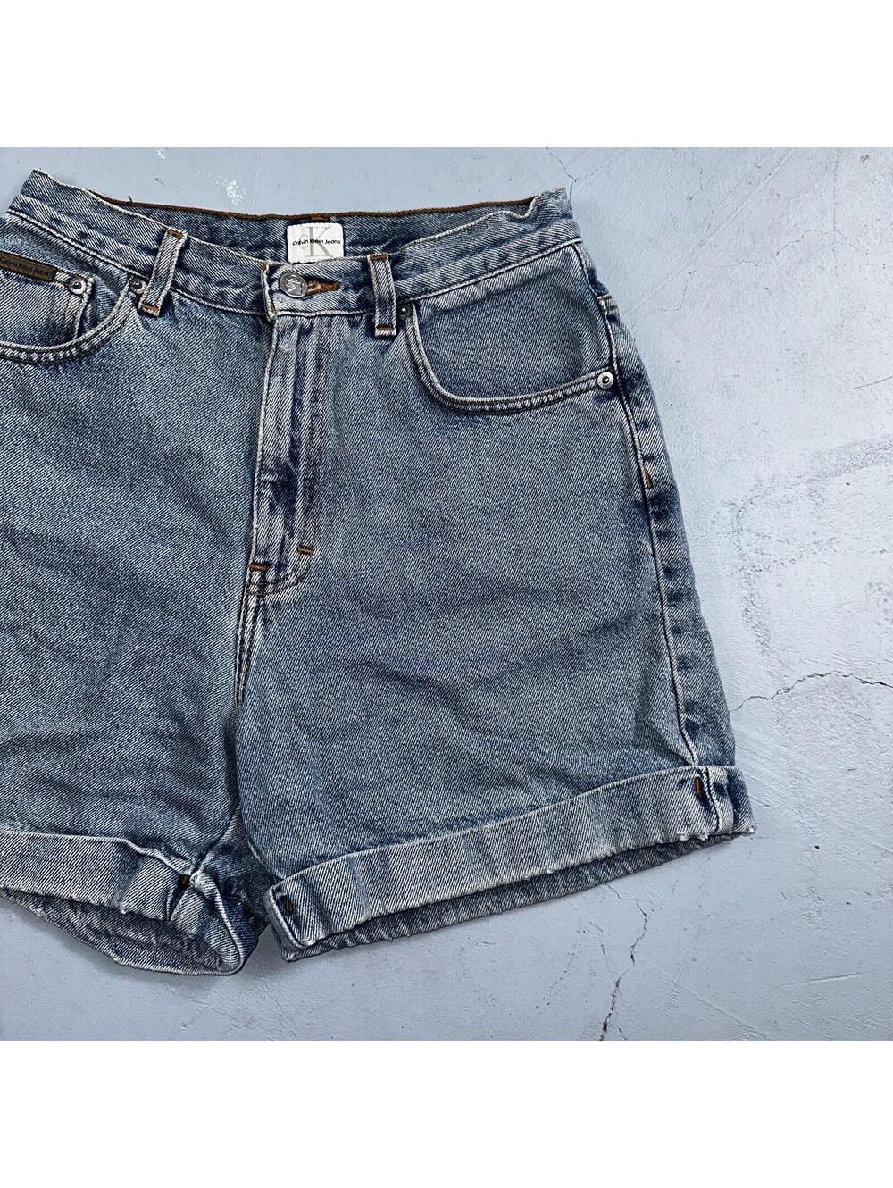 Vintage Calvin Klein Denim Mom Shorts Womens Size 6 Blue Medium Wash Cuffed USA
